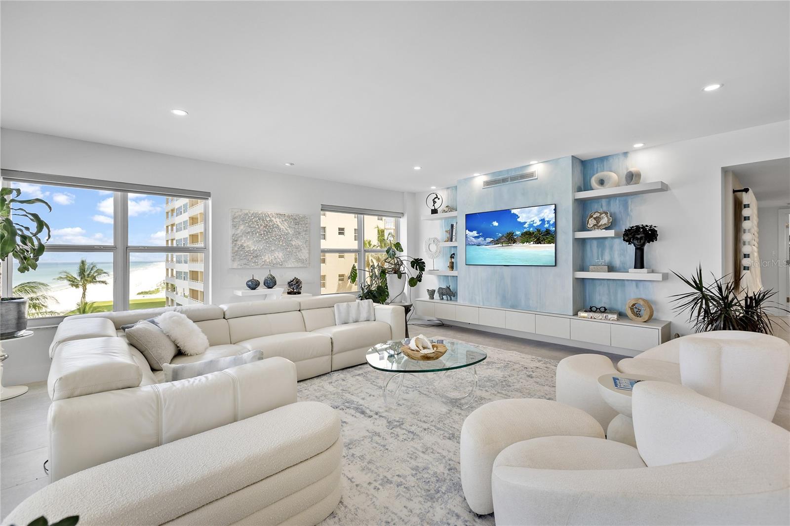 LONGBOAT KEY TOWERS - Residential Lease