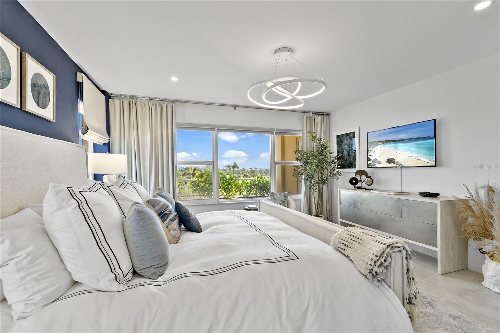 LONGBOAT KEY TOWERS - Residential Lease