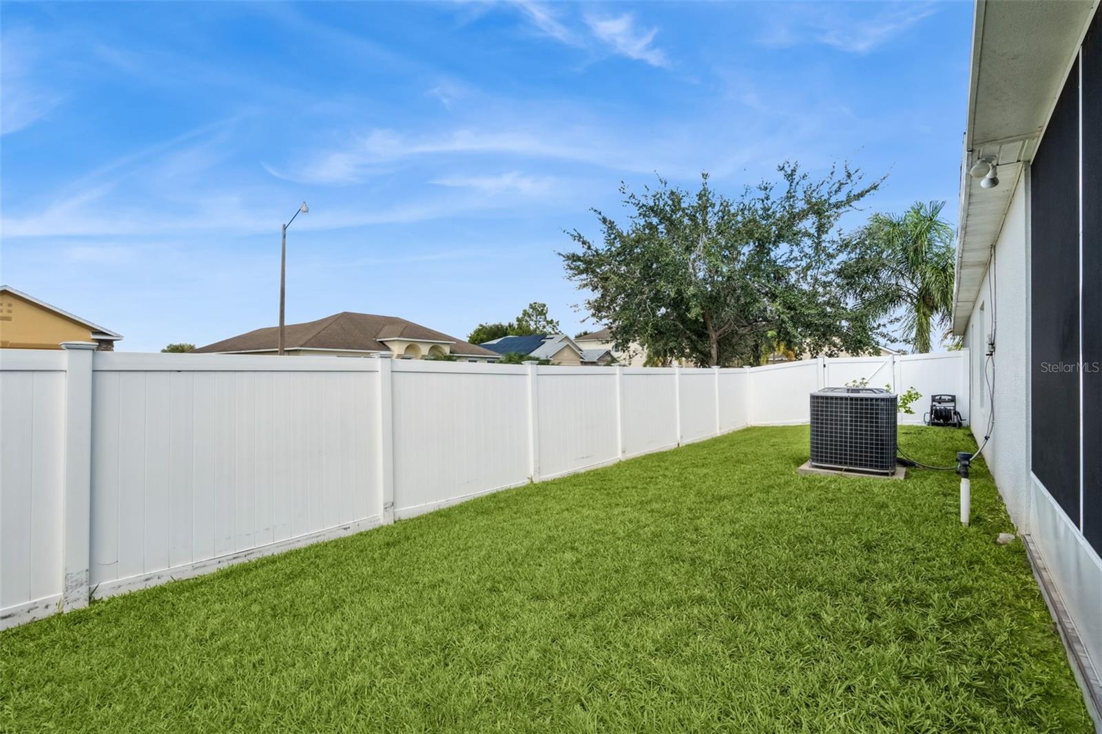 EAGLE BAY PH 1 - Residential