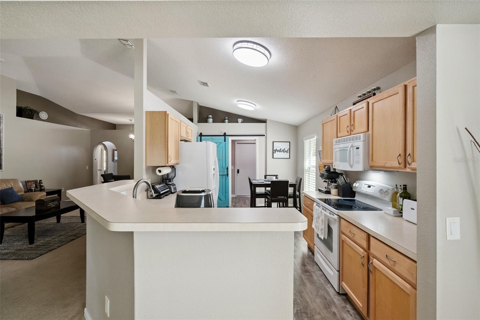 2540 HUNLEY LOOP
