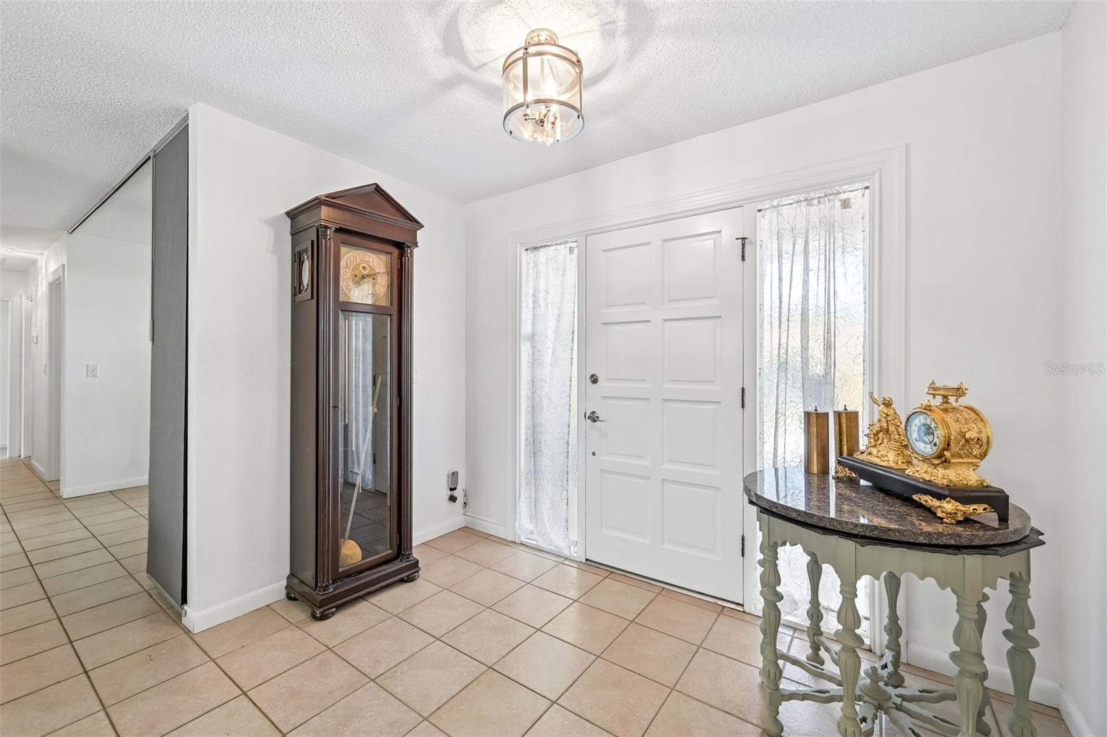 8111 TIMBER LAKE LANE, SARASOTA, FL, 34243 2 8111 TIMBER LAKE LANE
