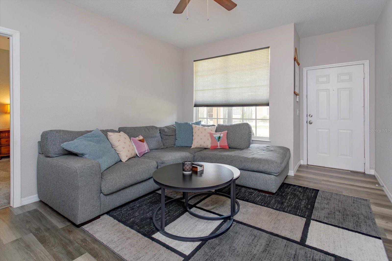 835 GRAND REGENCY POINT 104