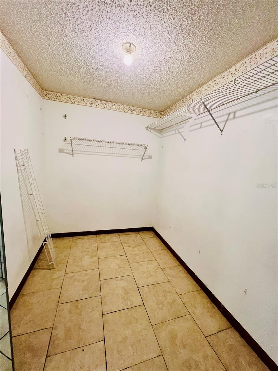 CRISTINA PH I - Residential