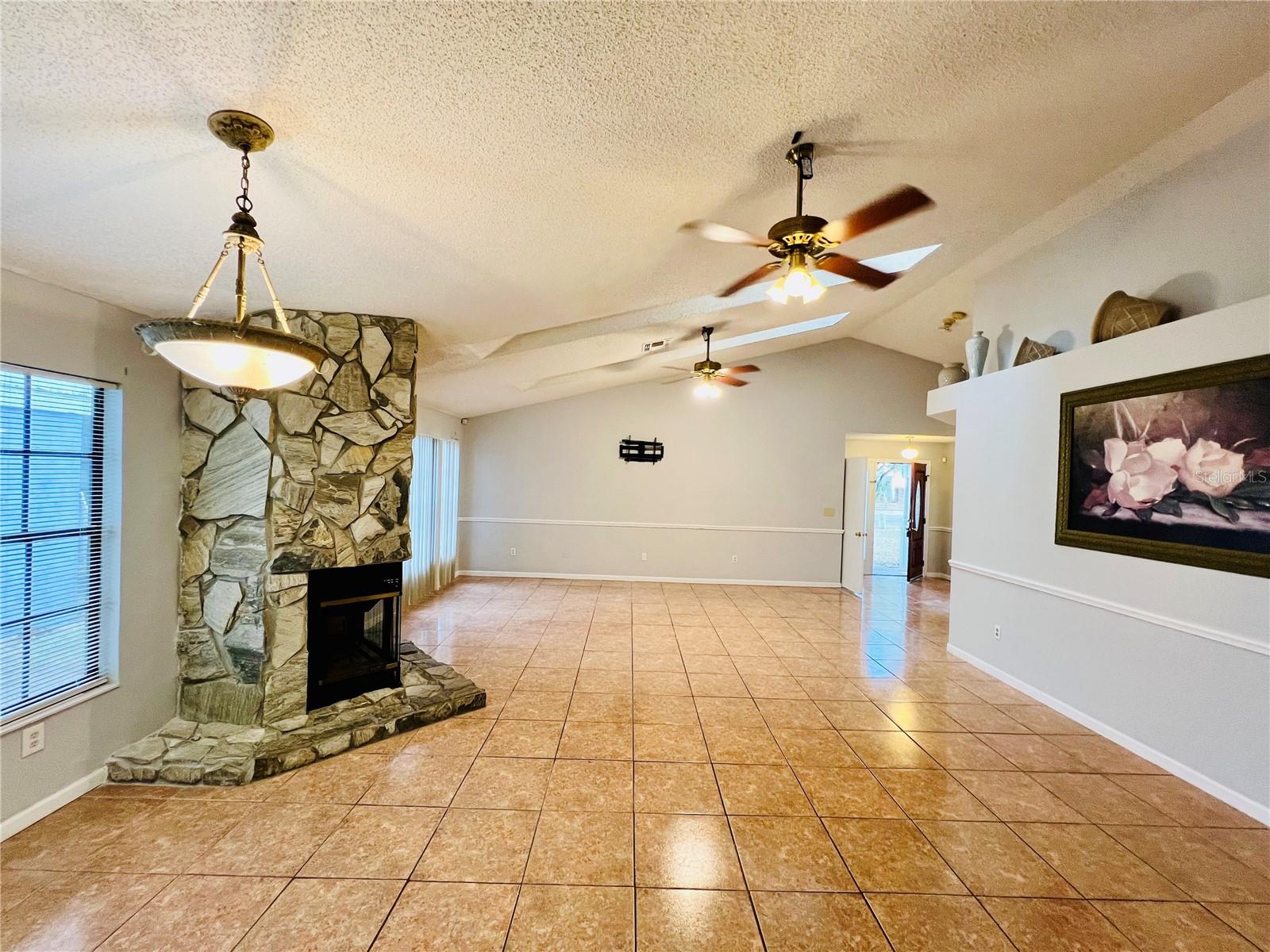 11337 MAYBROOK AVENUE