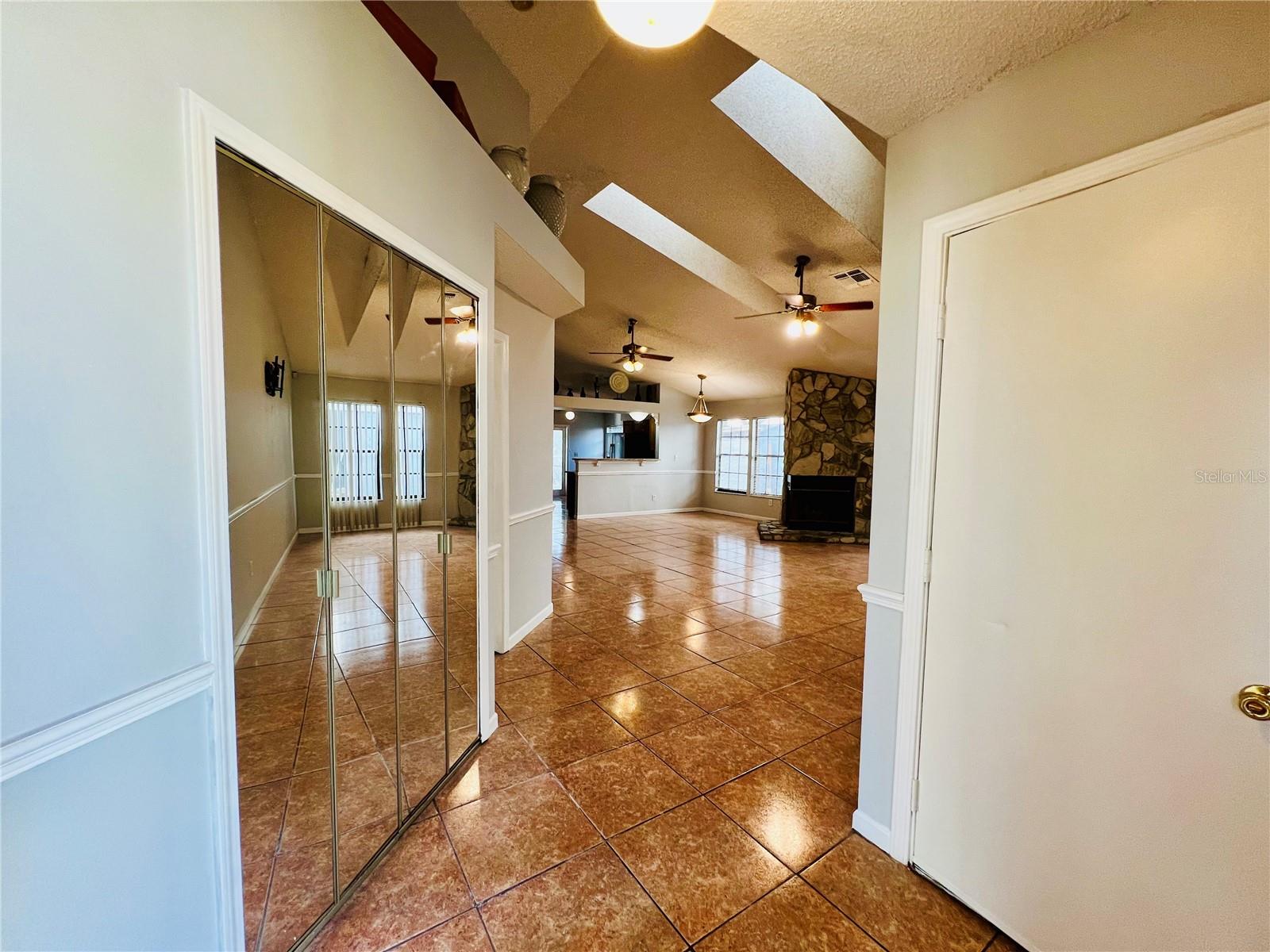 CRISTINA PH I - Residential