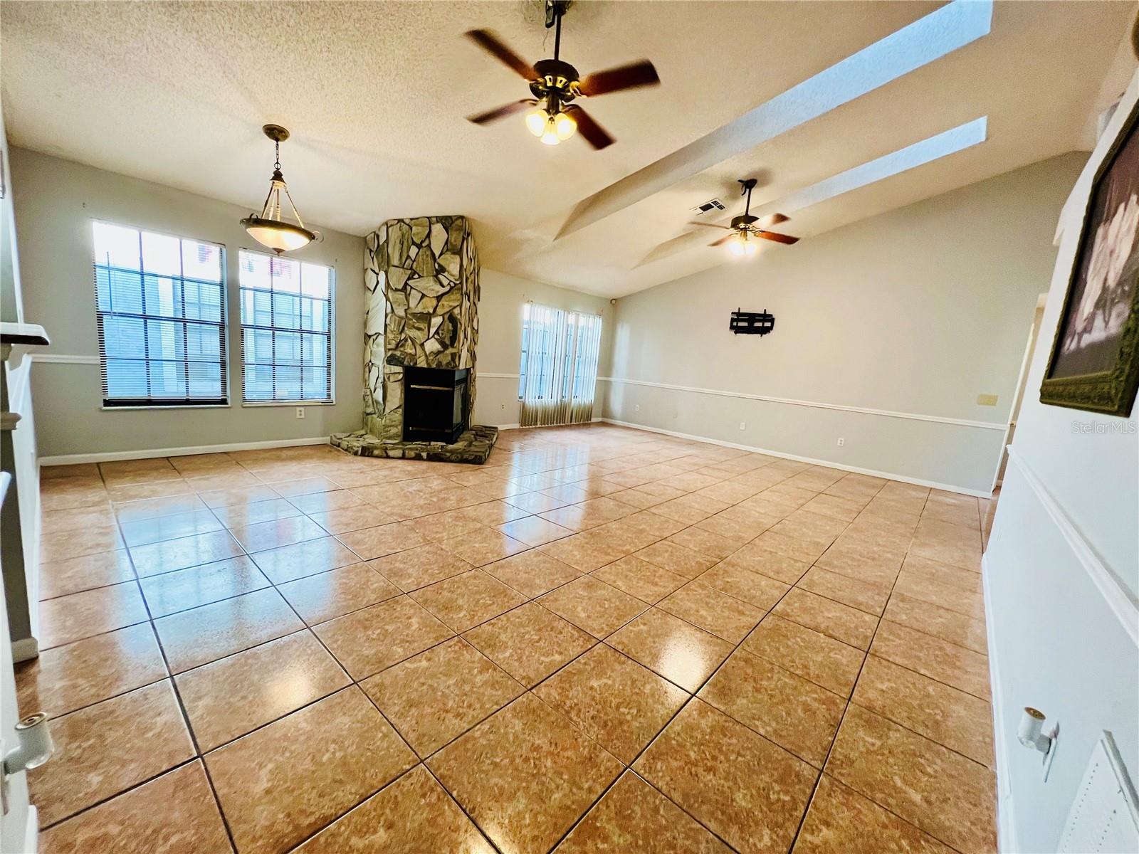 CRISTINA PH I - Residential