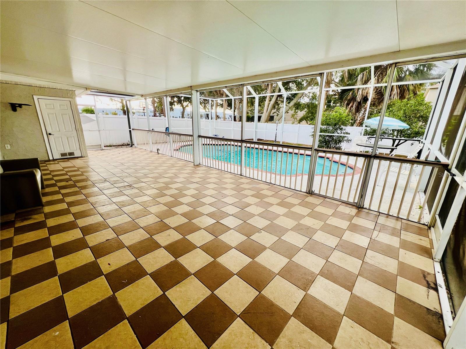 CRISTINA PH I - Residential