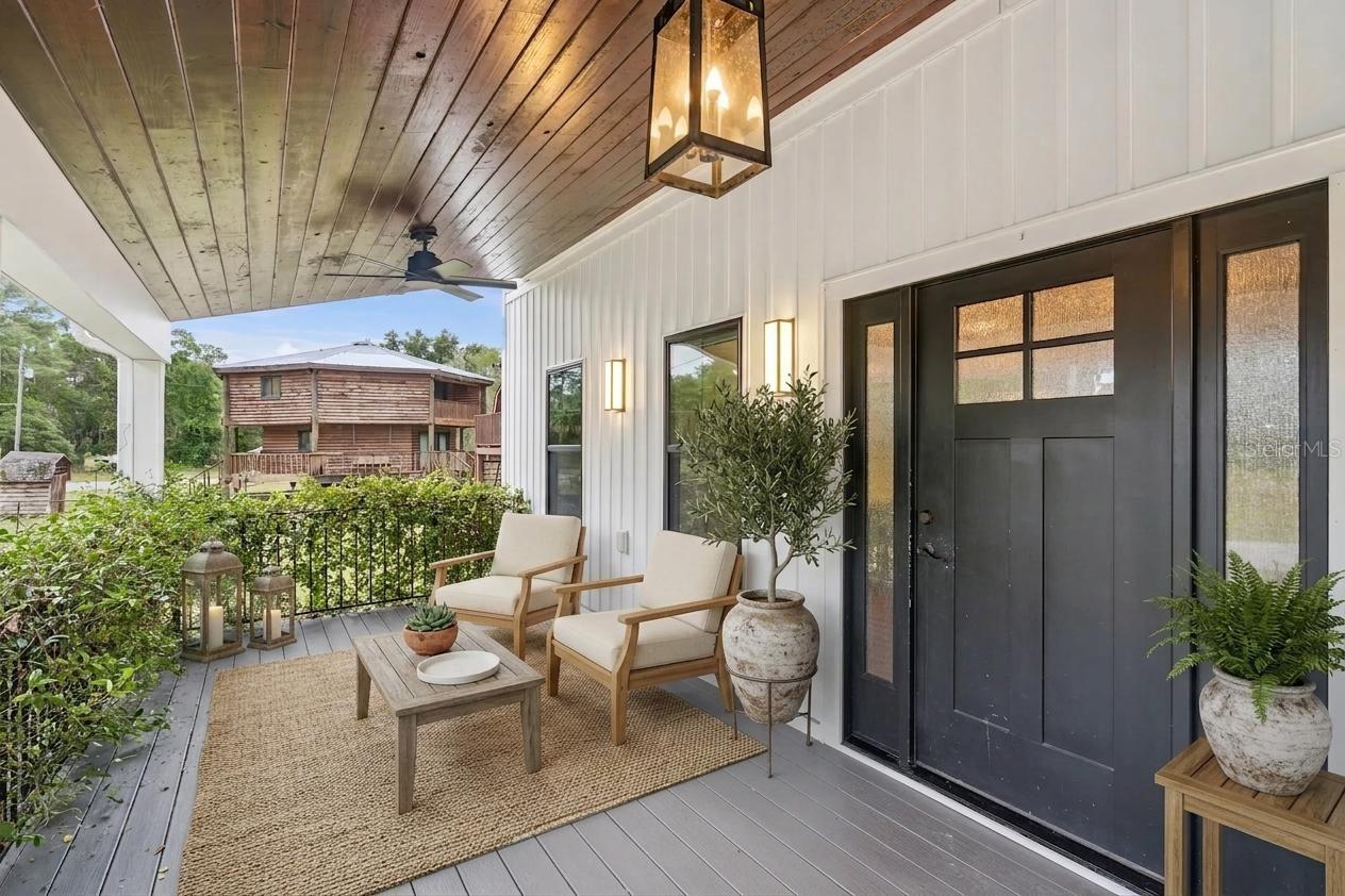 SUNSET SHORES - Residential