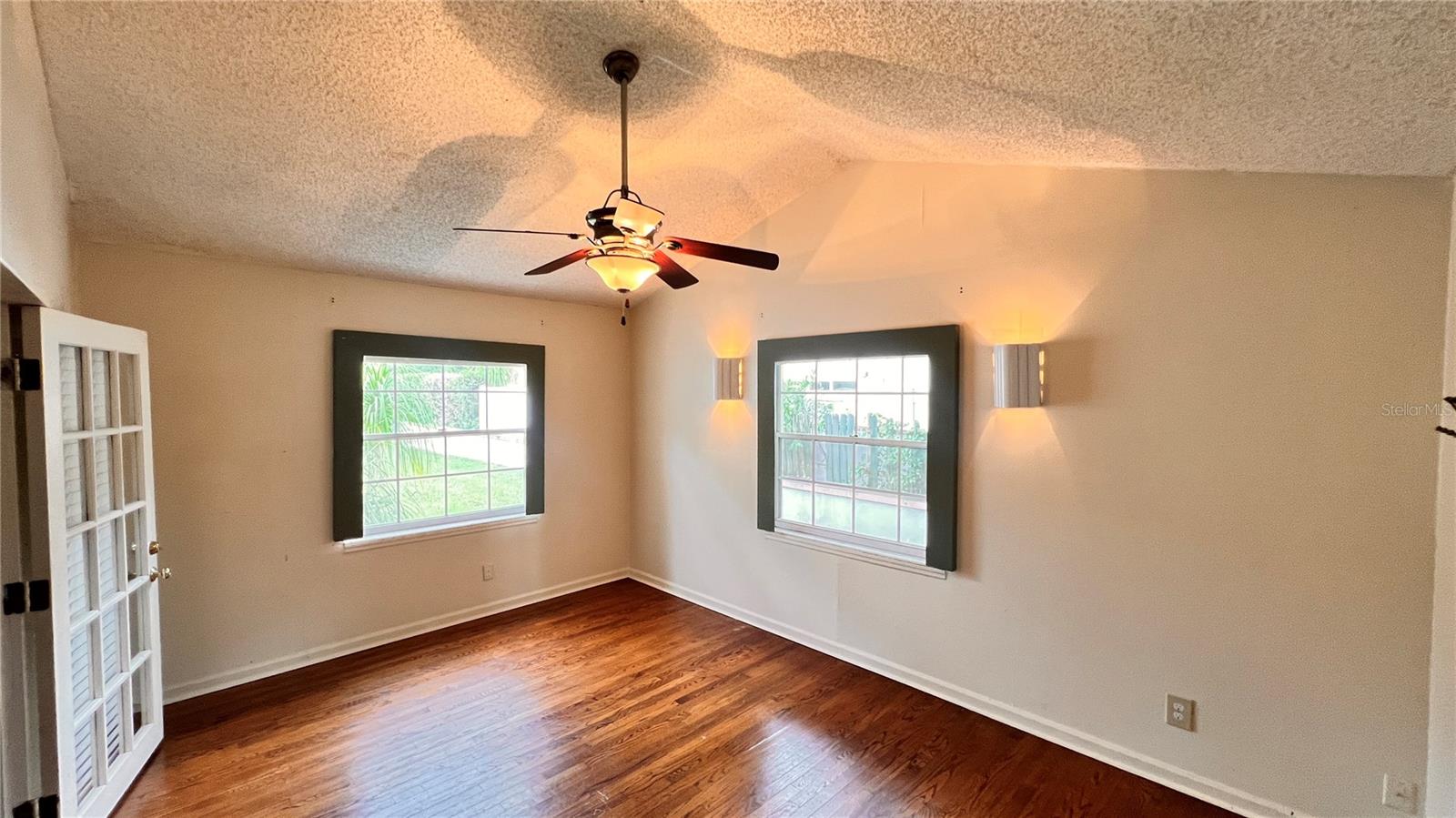 DIXIE TERRACE - Residential Lease