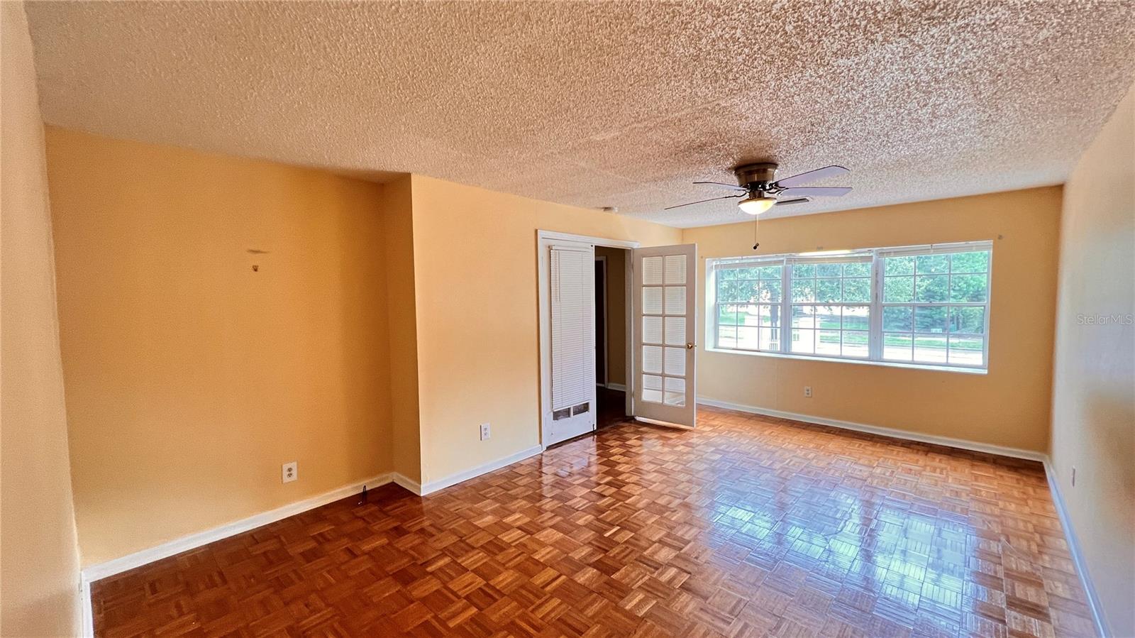 DIXIE TERRACE - Residential Lease