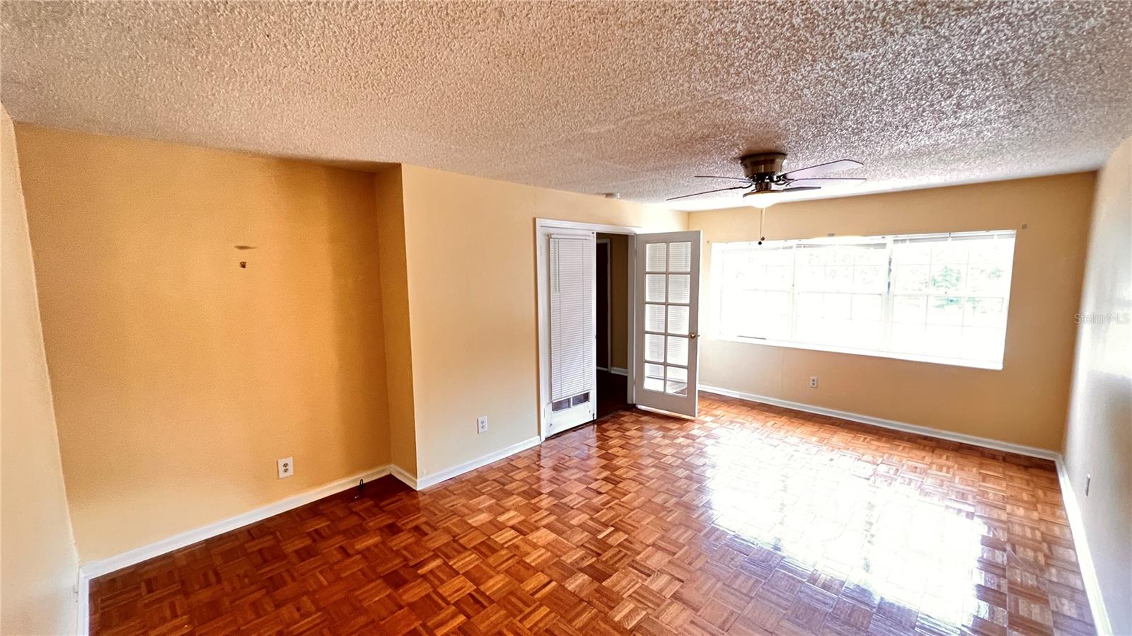 DIXIE TERRACE - Residential Lease