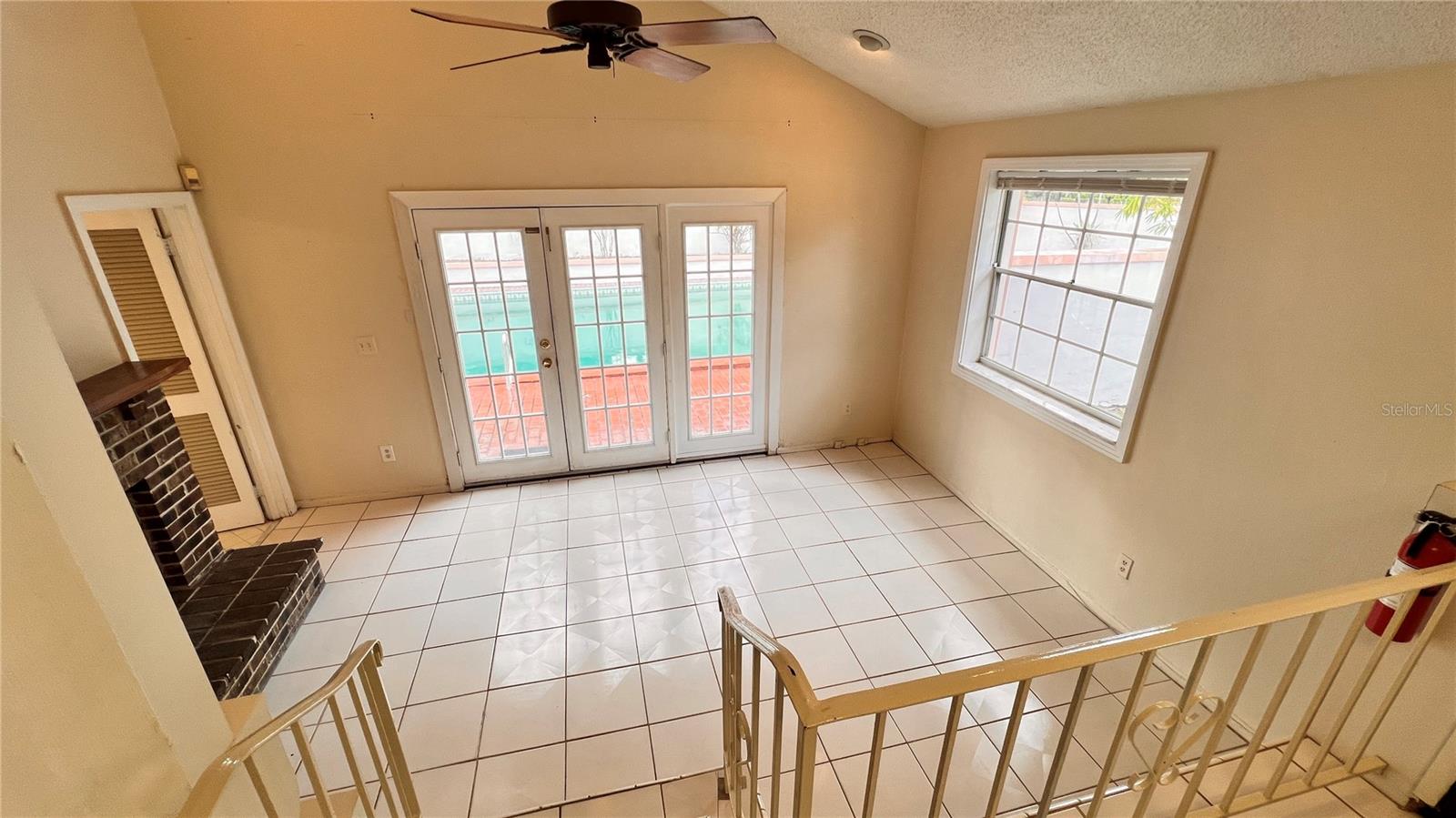 DIXIE TERRACE - Residential Lease