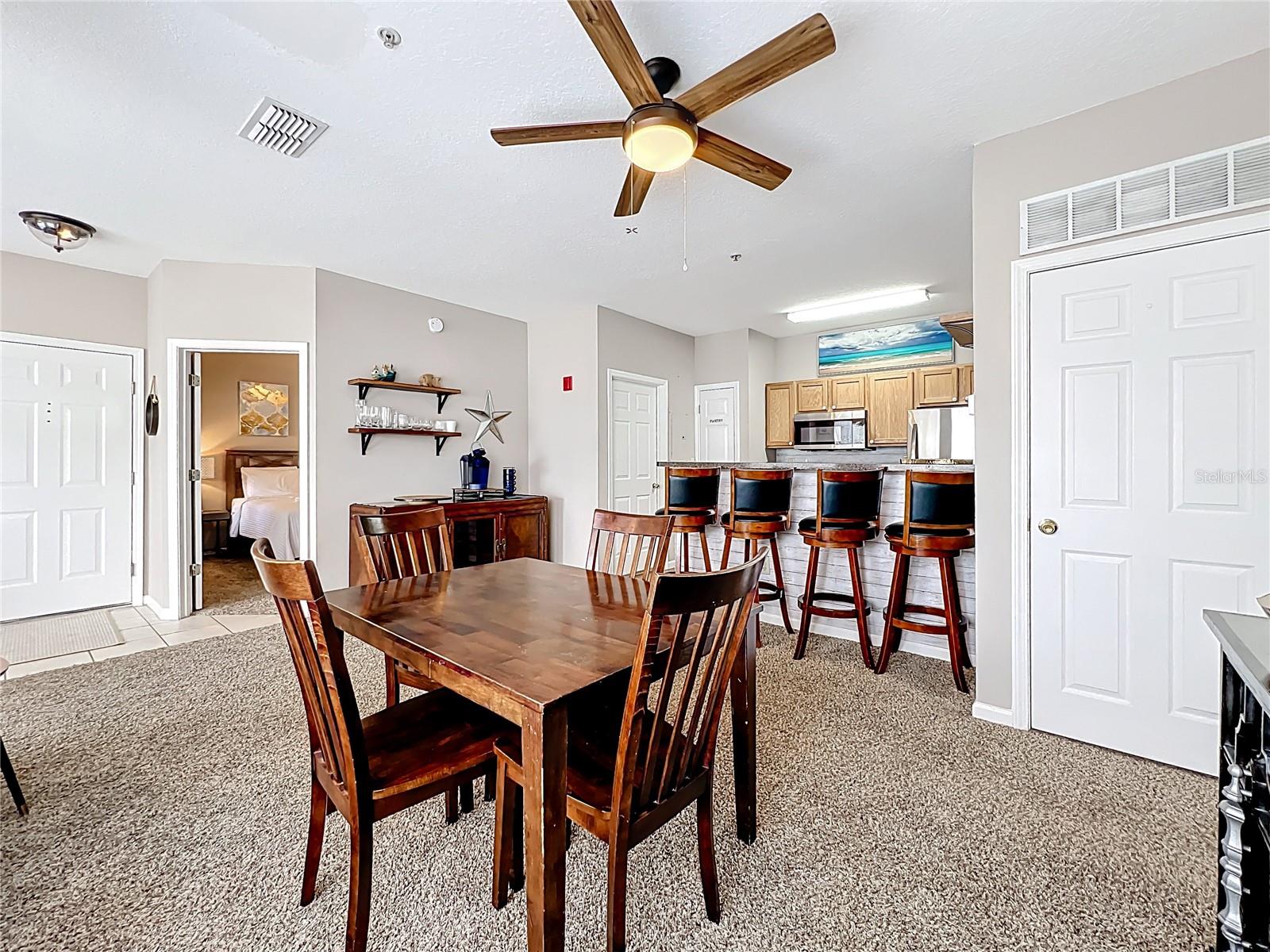 BEACHWAY CONDOS - Residential