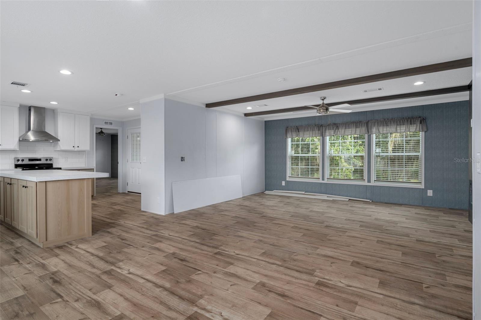 ACREAGE - Residential