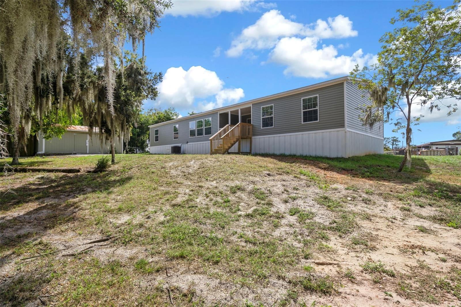ACREAGE - Residential