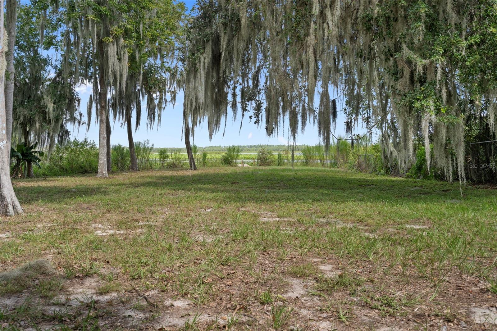 ACREAGE - Residential