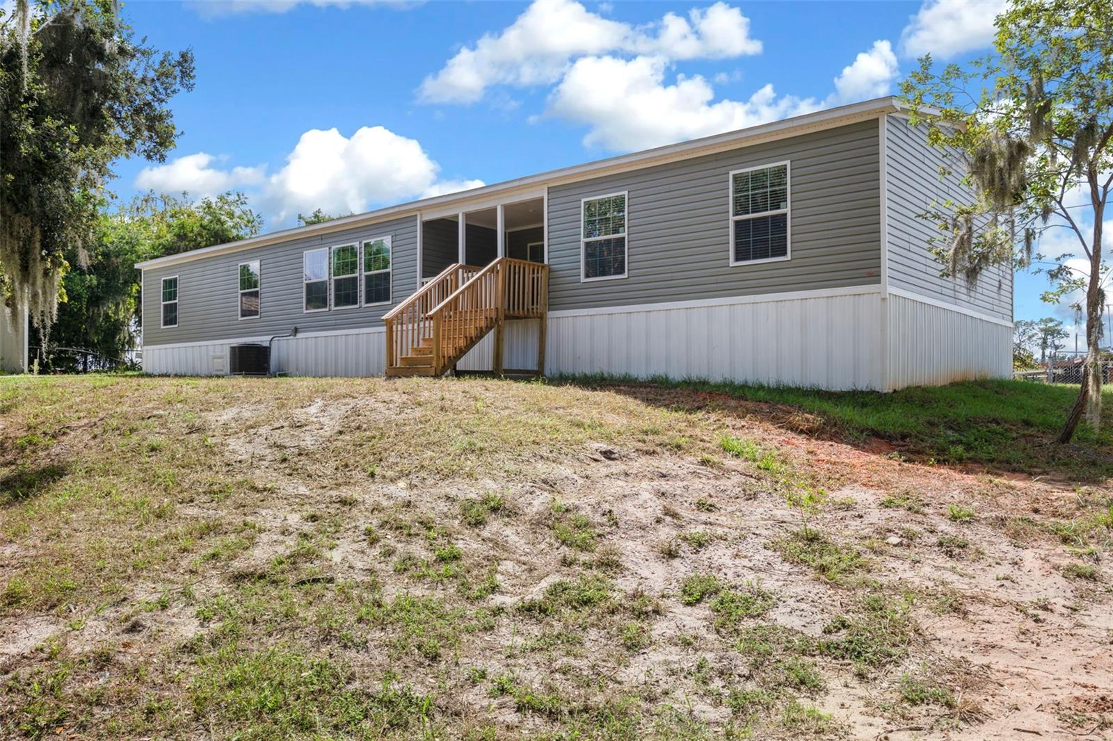 ACREAGE - Residential