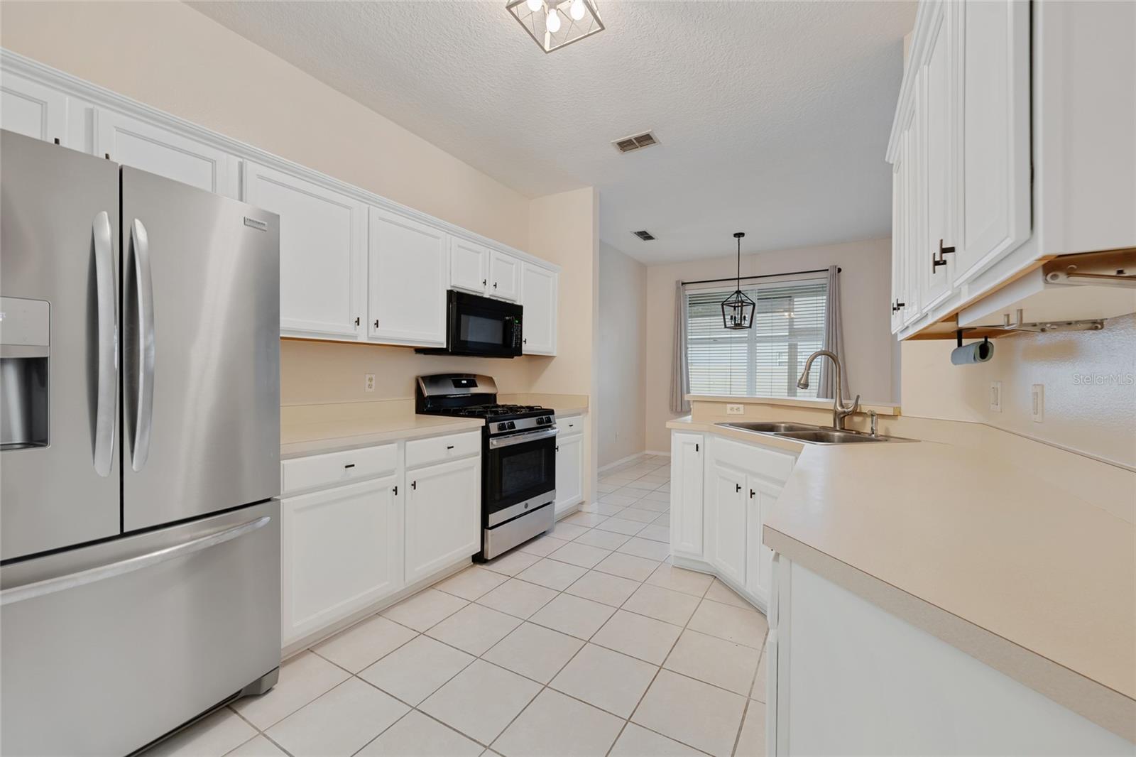 REFLECTIONS - Residential