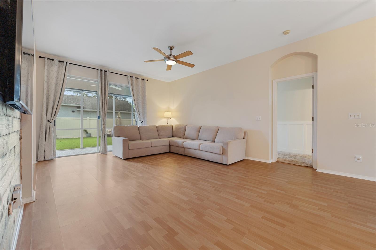 REFLECTIONS - Residential