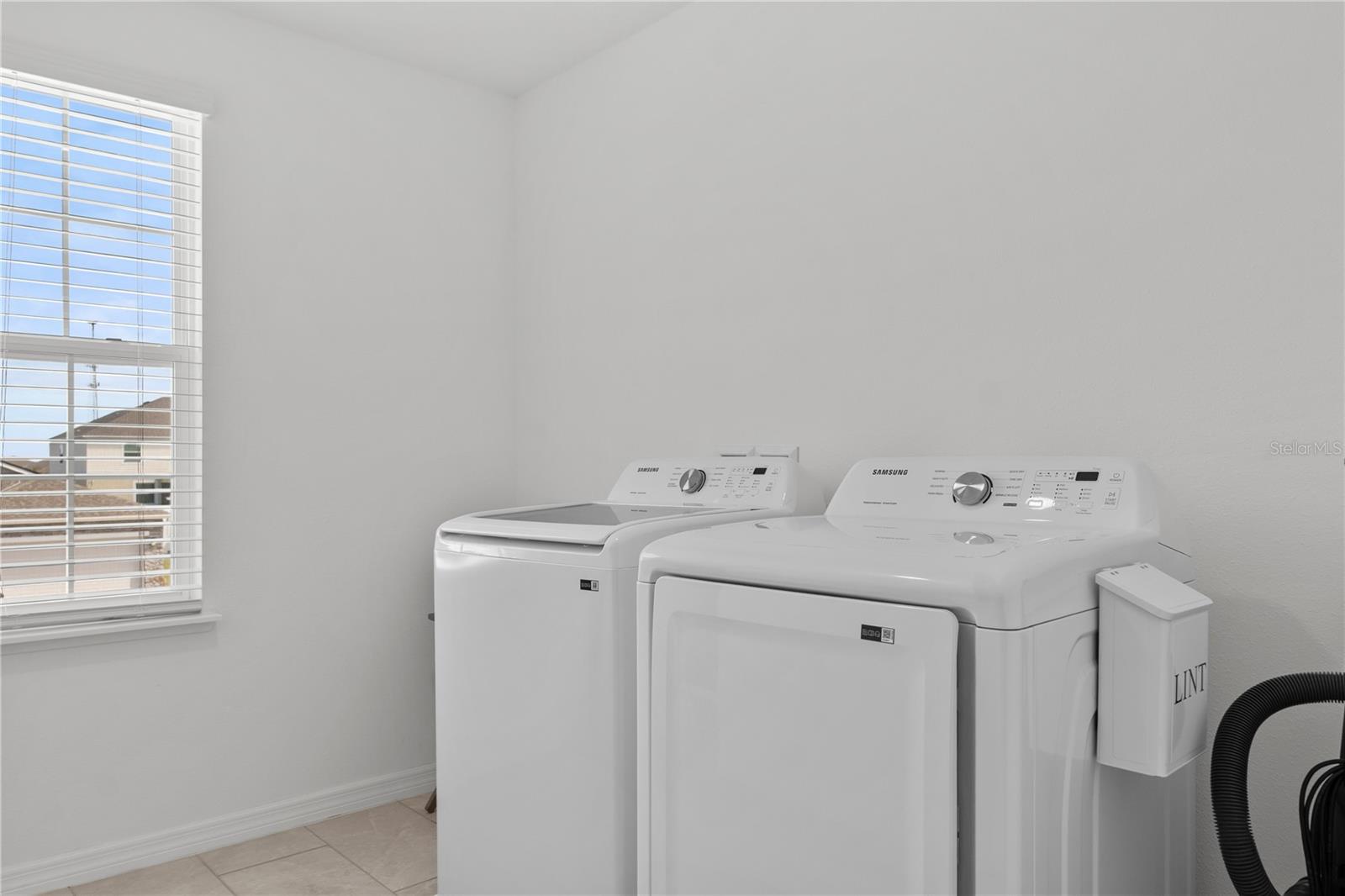 HAINES RDG PH 4 - Residential