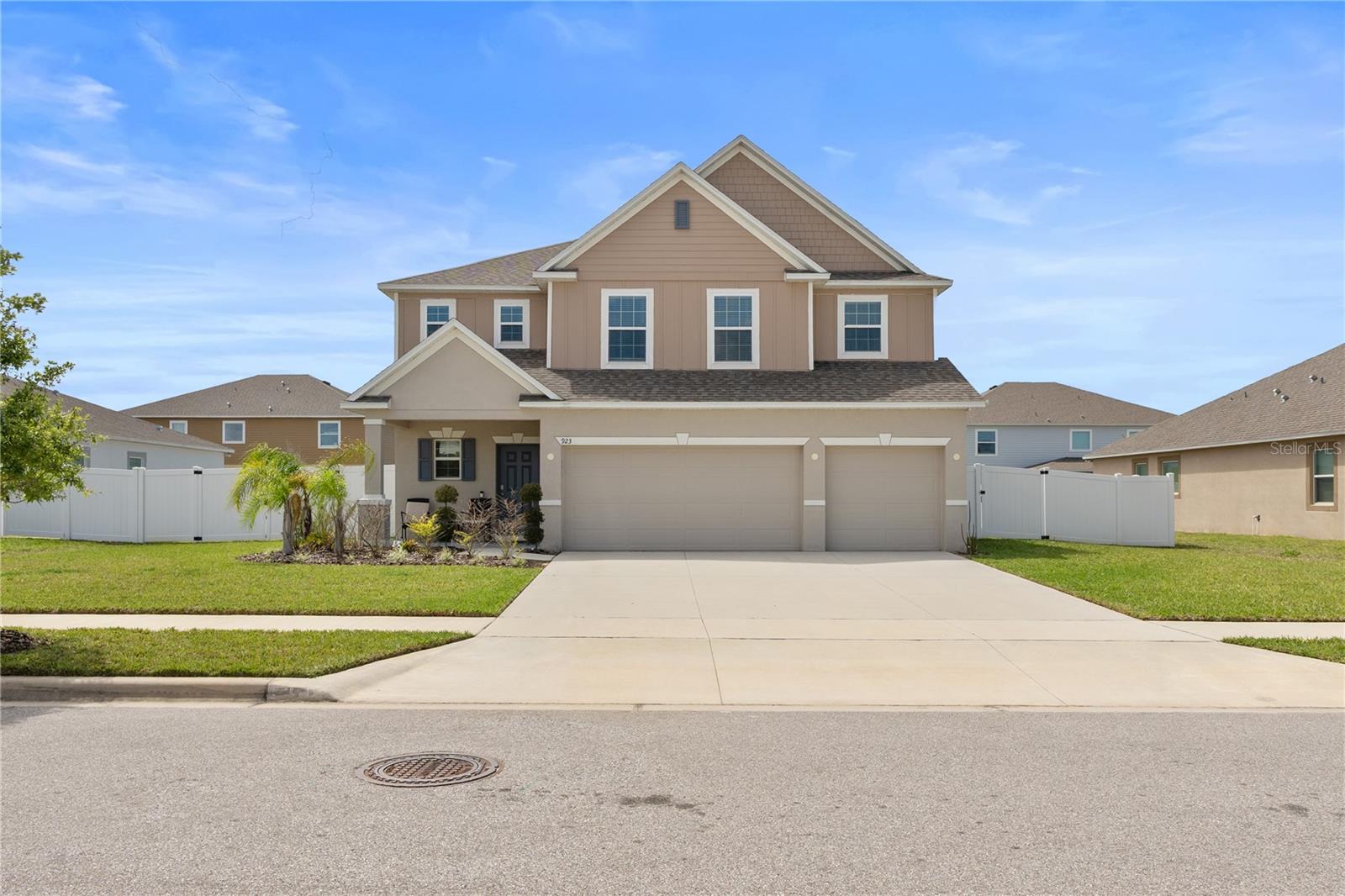 HAINES RDG PH 4 - Residential