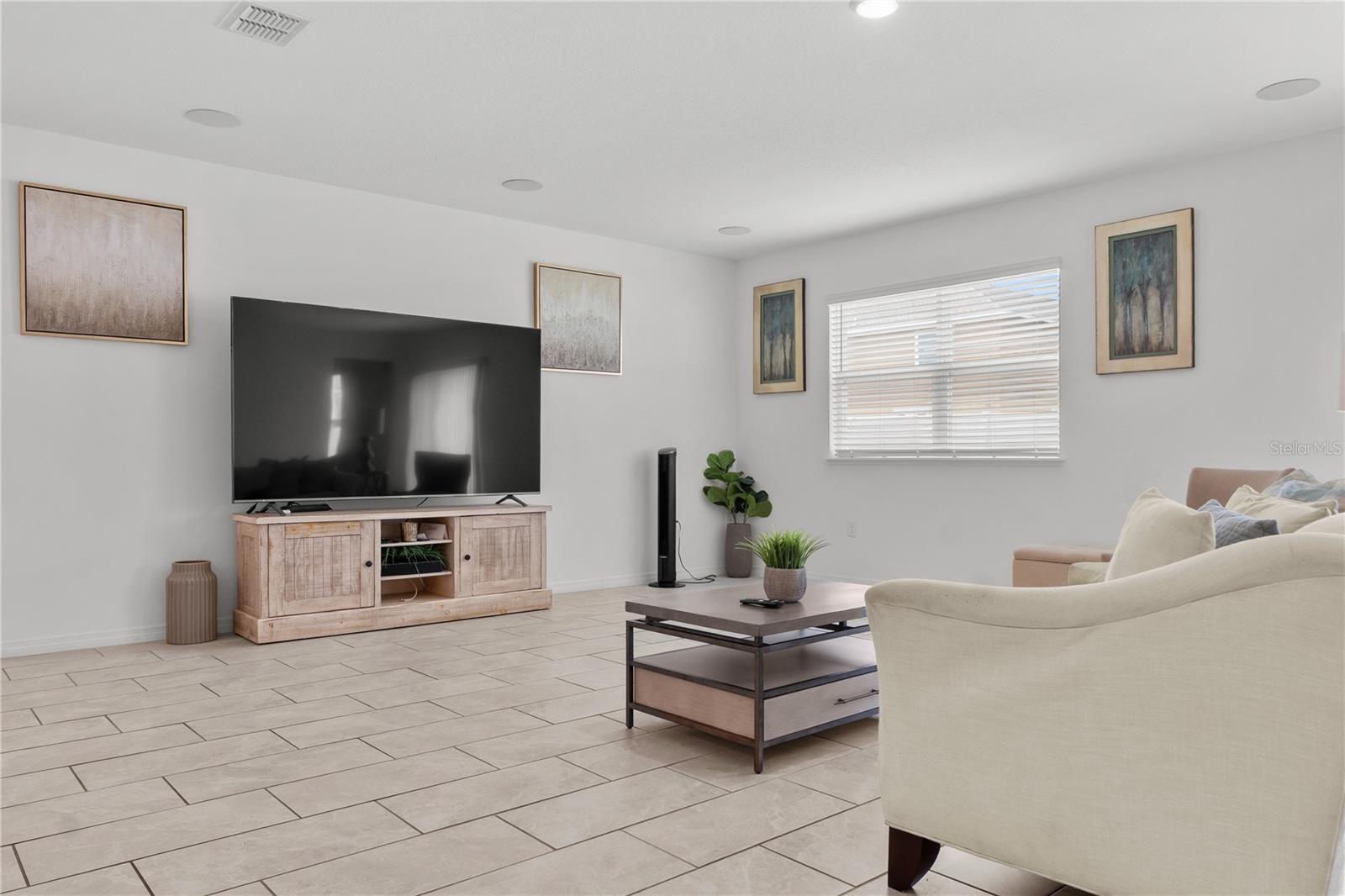 HAINES RDG PH 4 - Residential