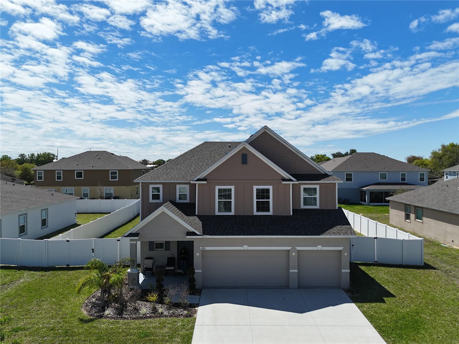 HAINES RDG PH 4 - Residential