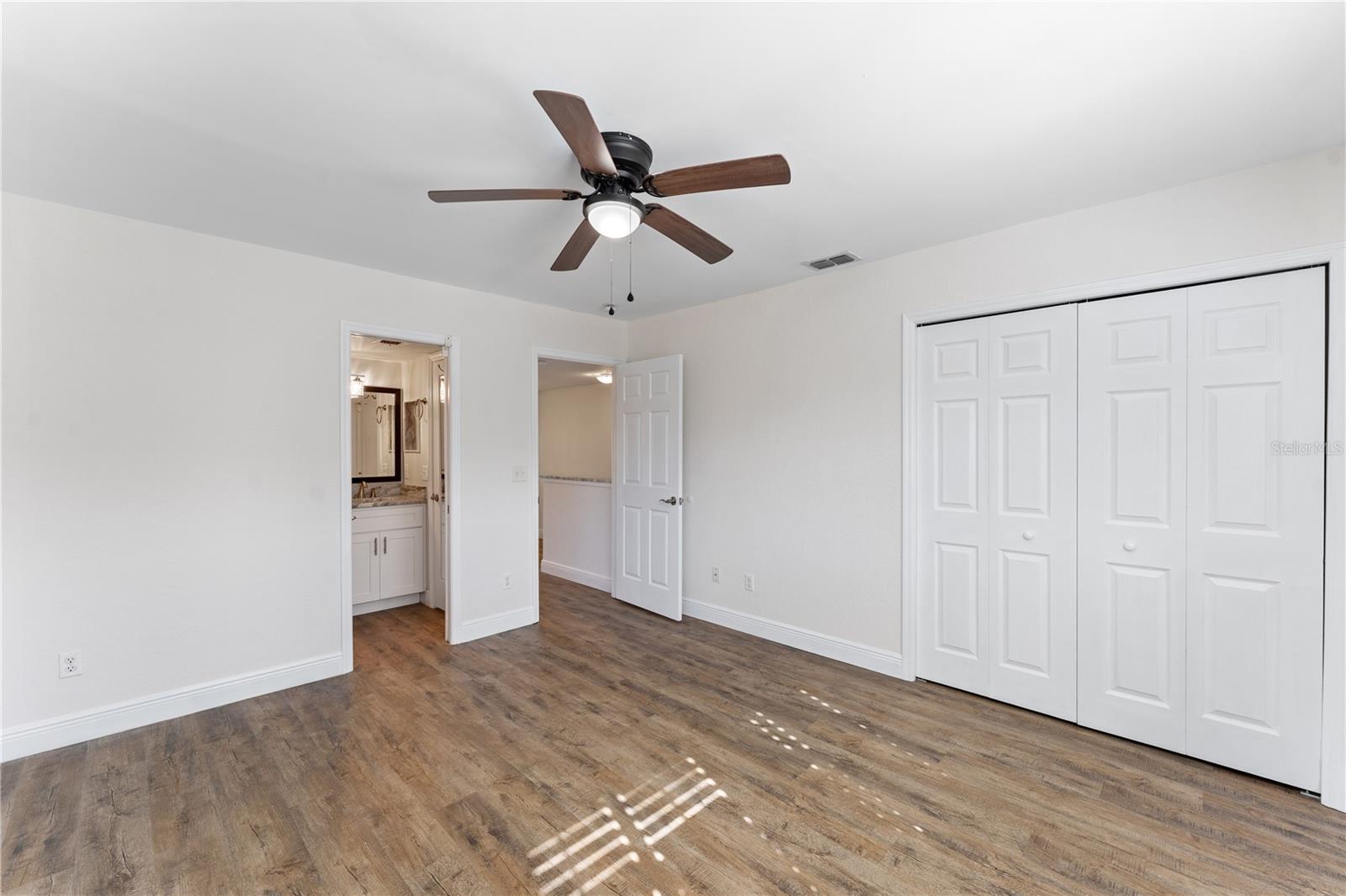 HIDDEN HARBOUR - Residential