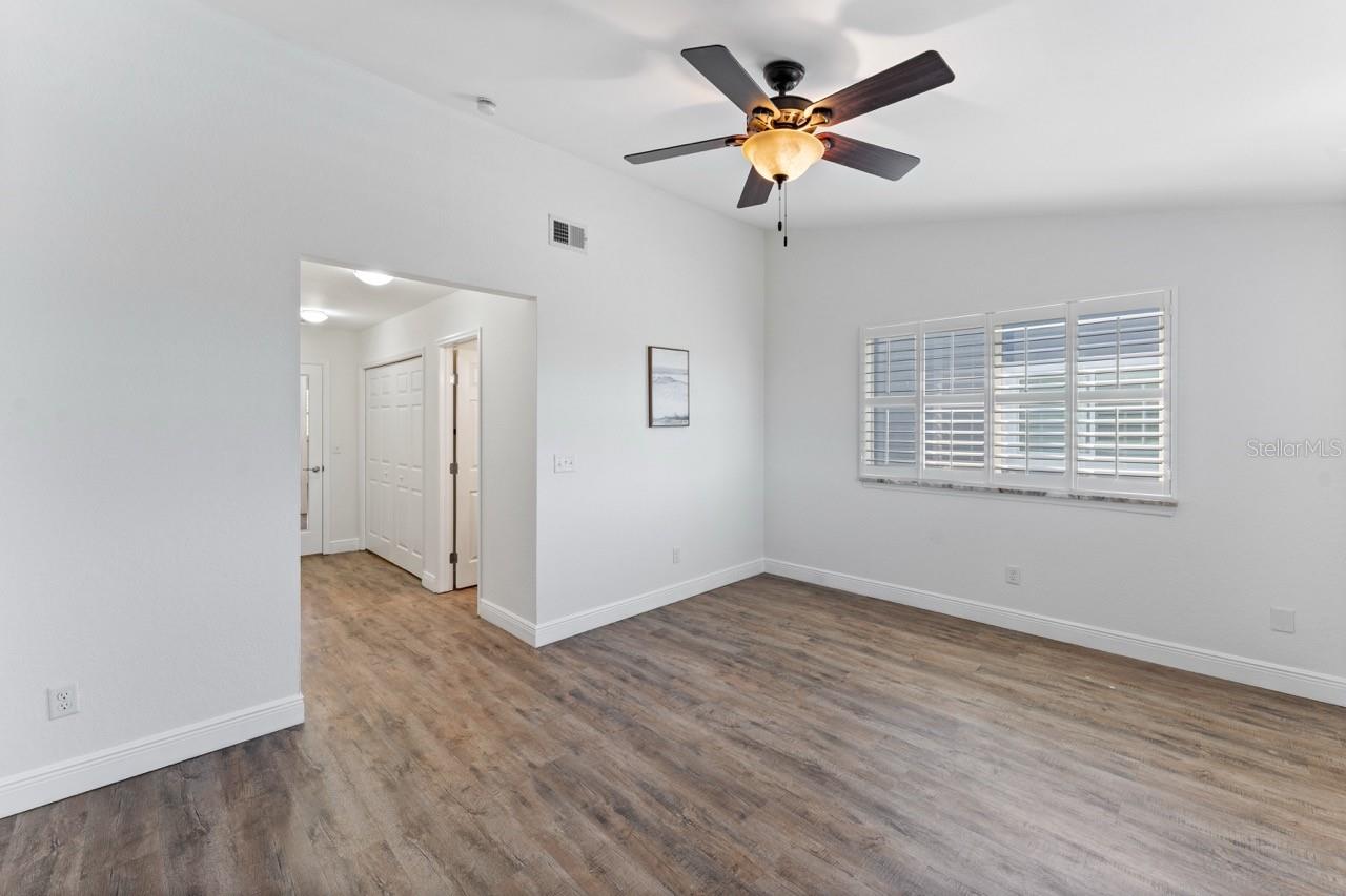 HIDDEN HARBOUR - Residential