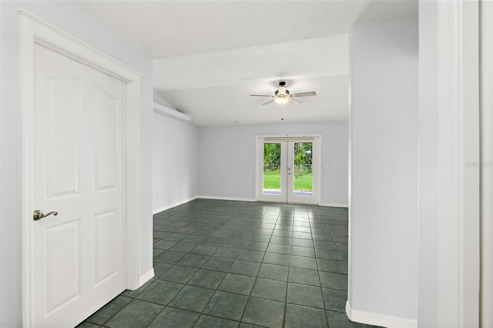 8 RICHEL PLACE