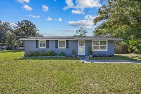 Photo of 14436 SW 34th Terrace Road, Ocala, FL 34473 (MLS # O6351072)