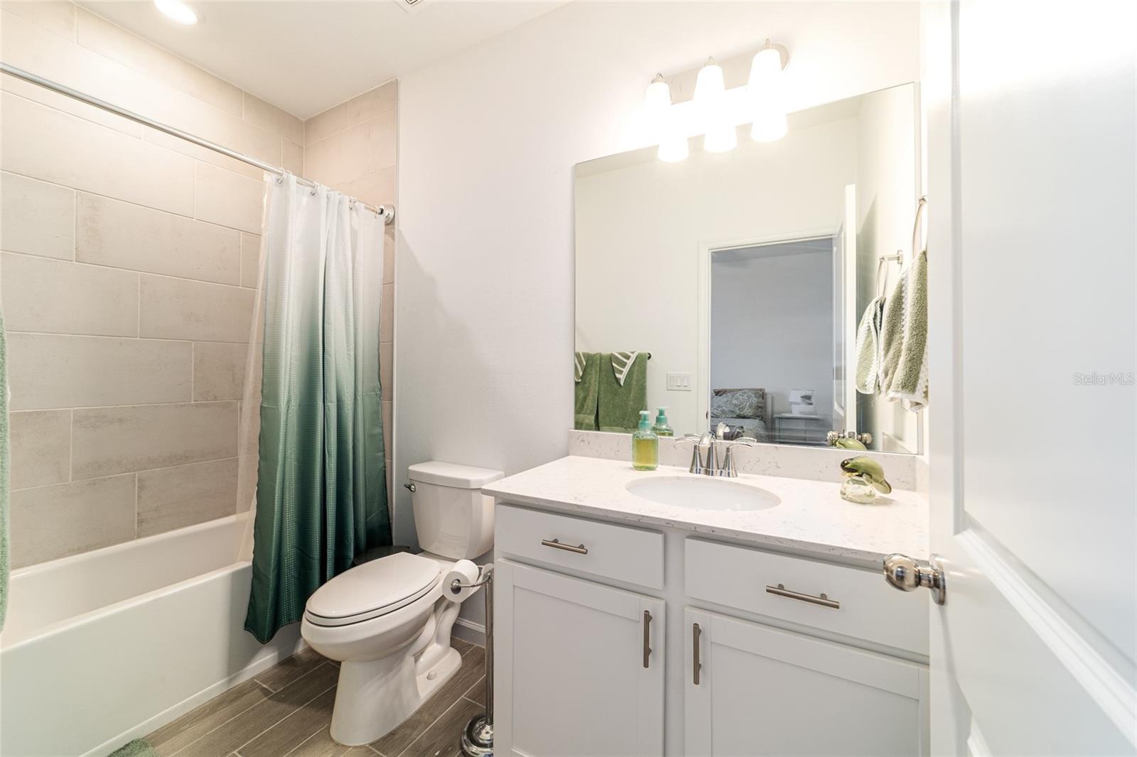 COUNTRY LANE ESTATES - Residential