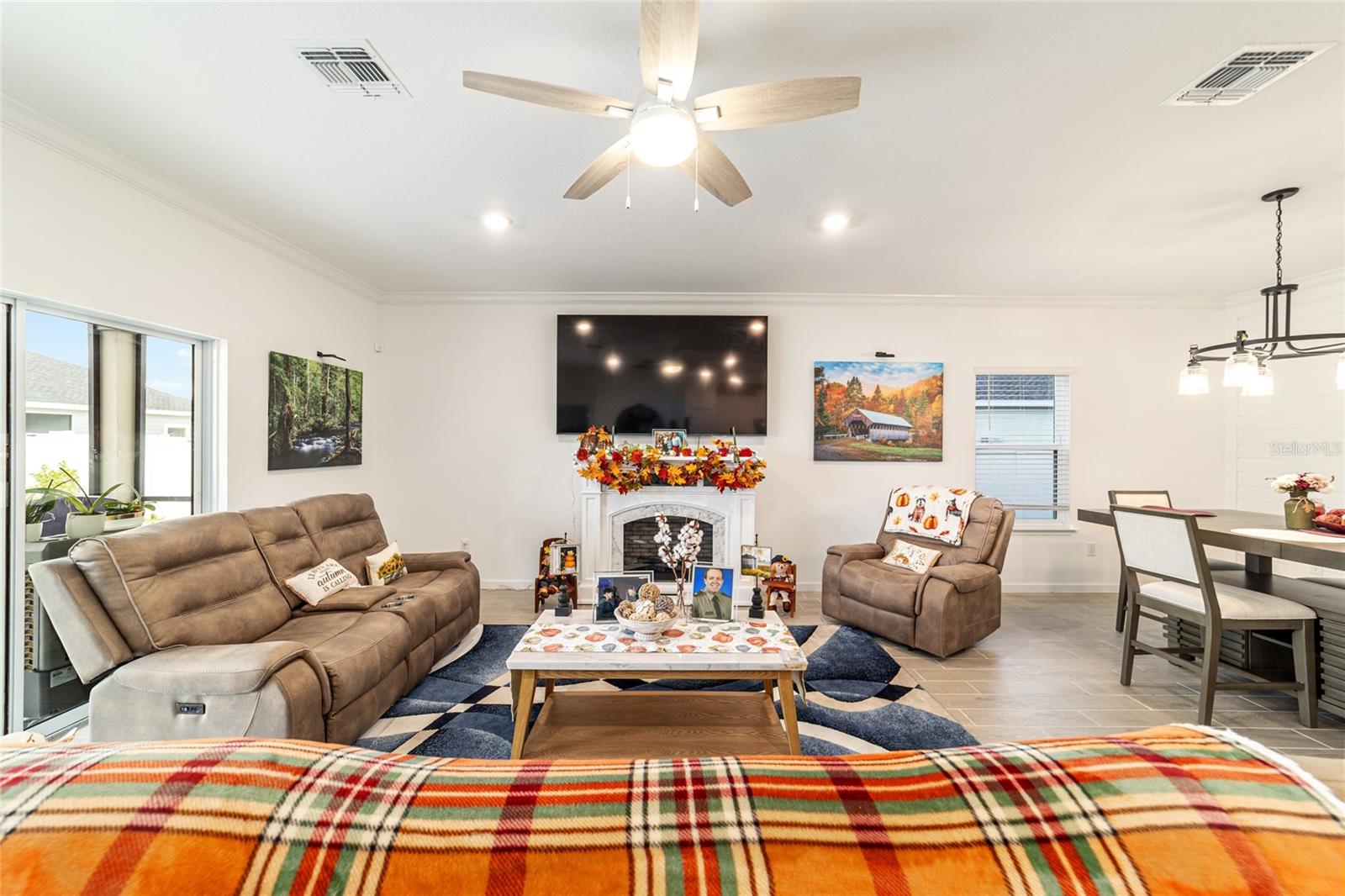 COUNTRY LANE ESTATES - Residential