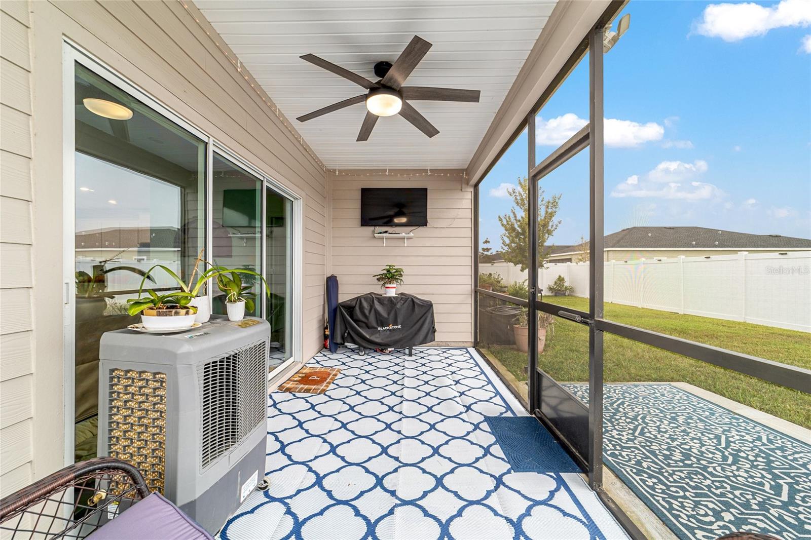 COUNTRY LANE ESTATES - Residential