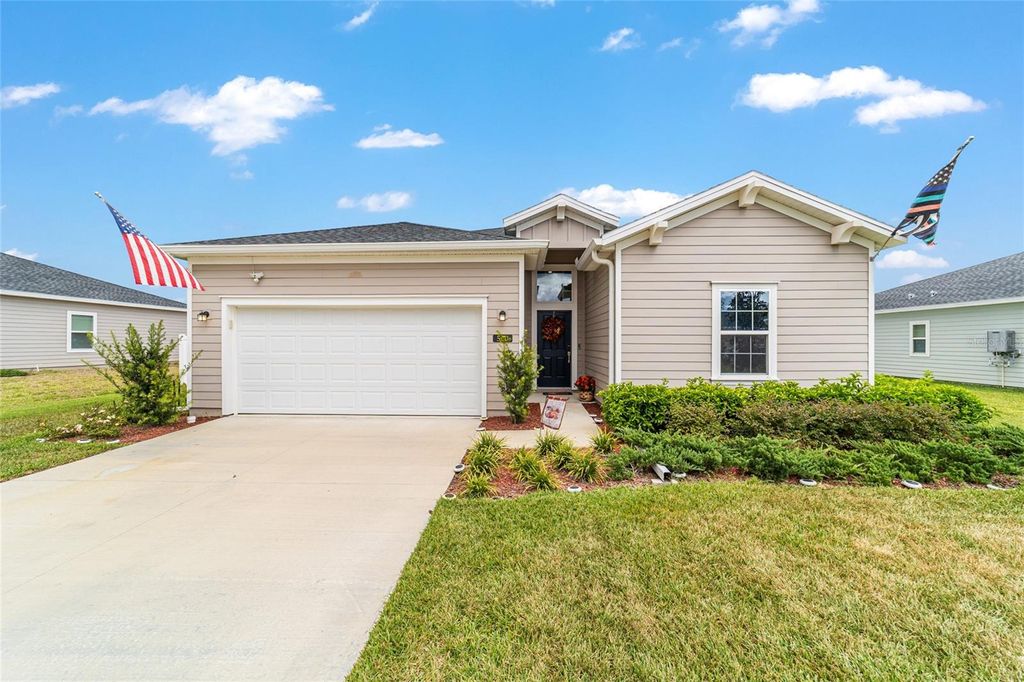Photo of 510 NW 4th Place, Williston, FL 32696 (MLS # GC534362)