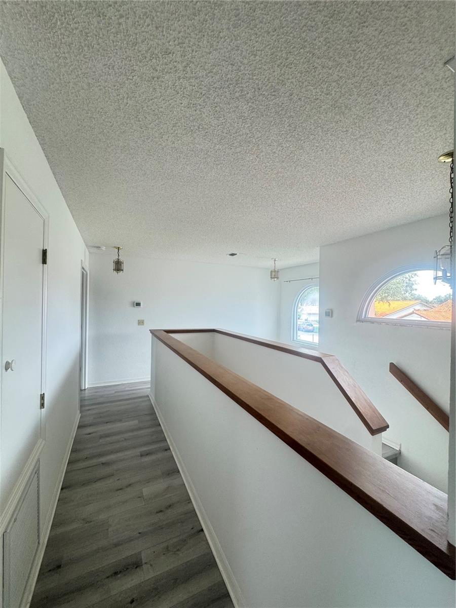 LONGWOOD RUN - Residential Lease