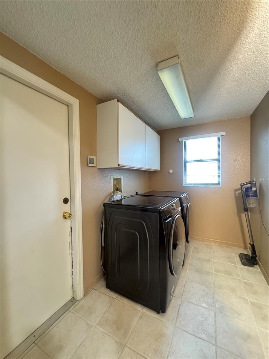 LONGWOOD RUN - Residential Lease