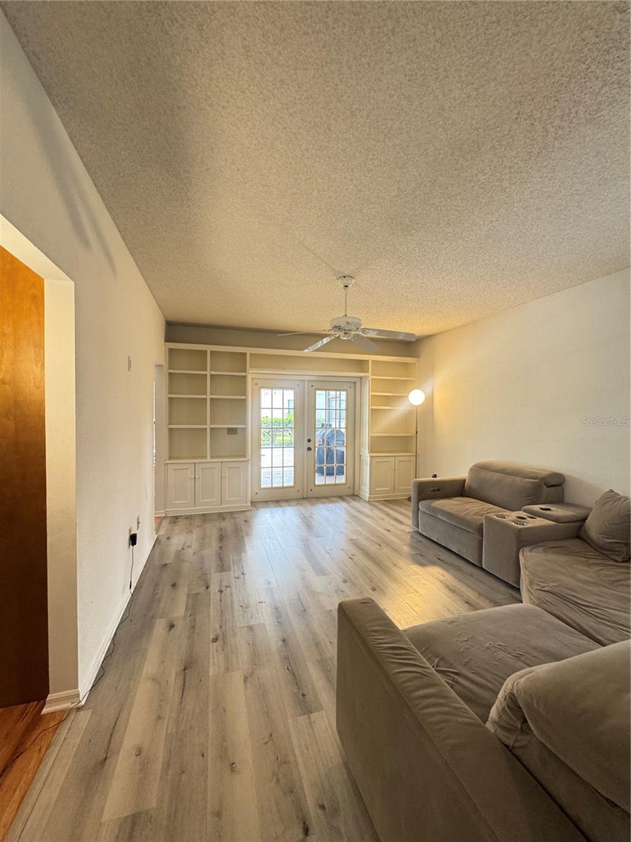 LONGWOOD RUN - Residential Lease