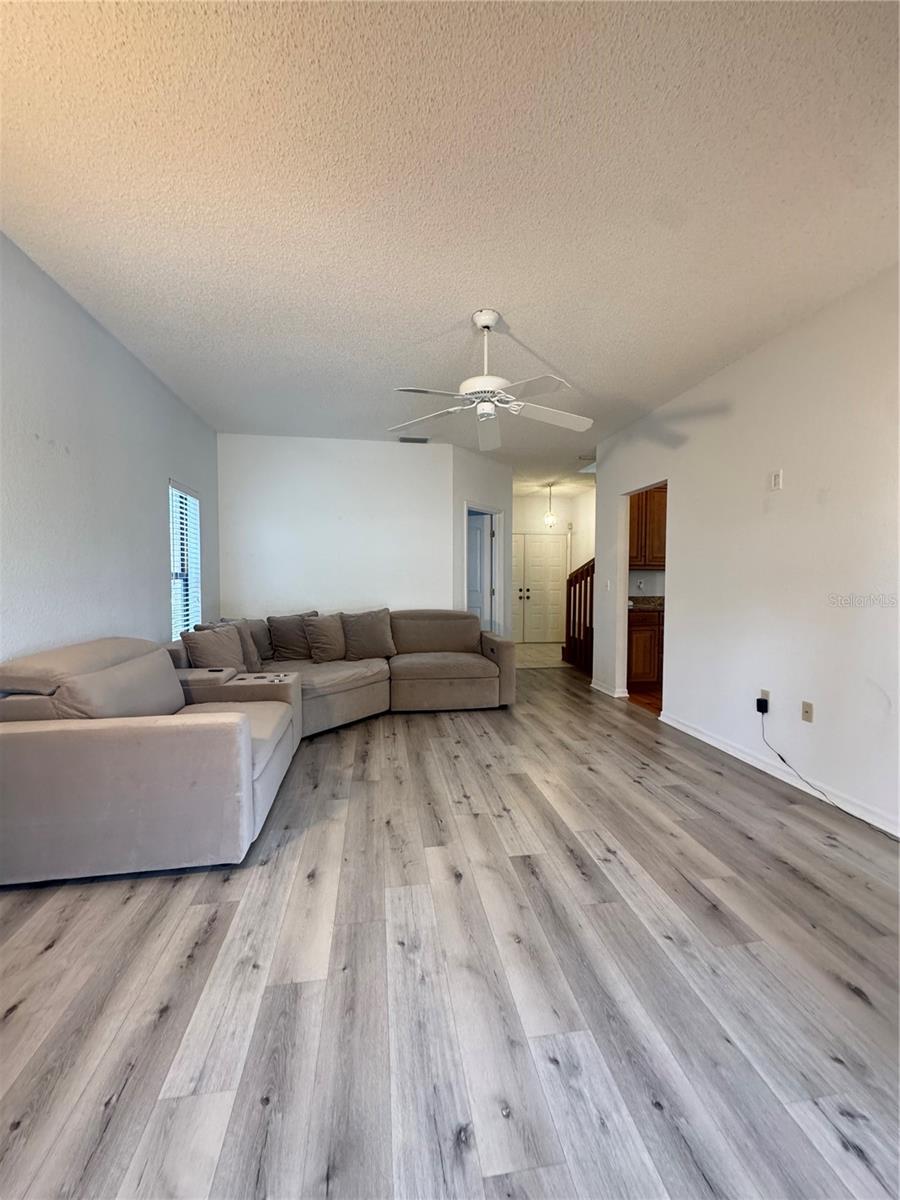 LONGWOOD RUN - Residential Lease