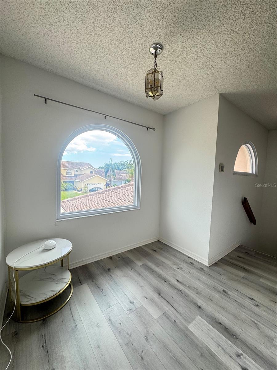 LONGWOOD RUN - Residential Lease