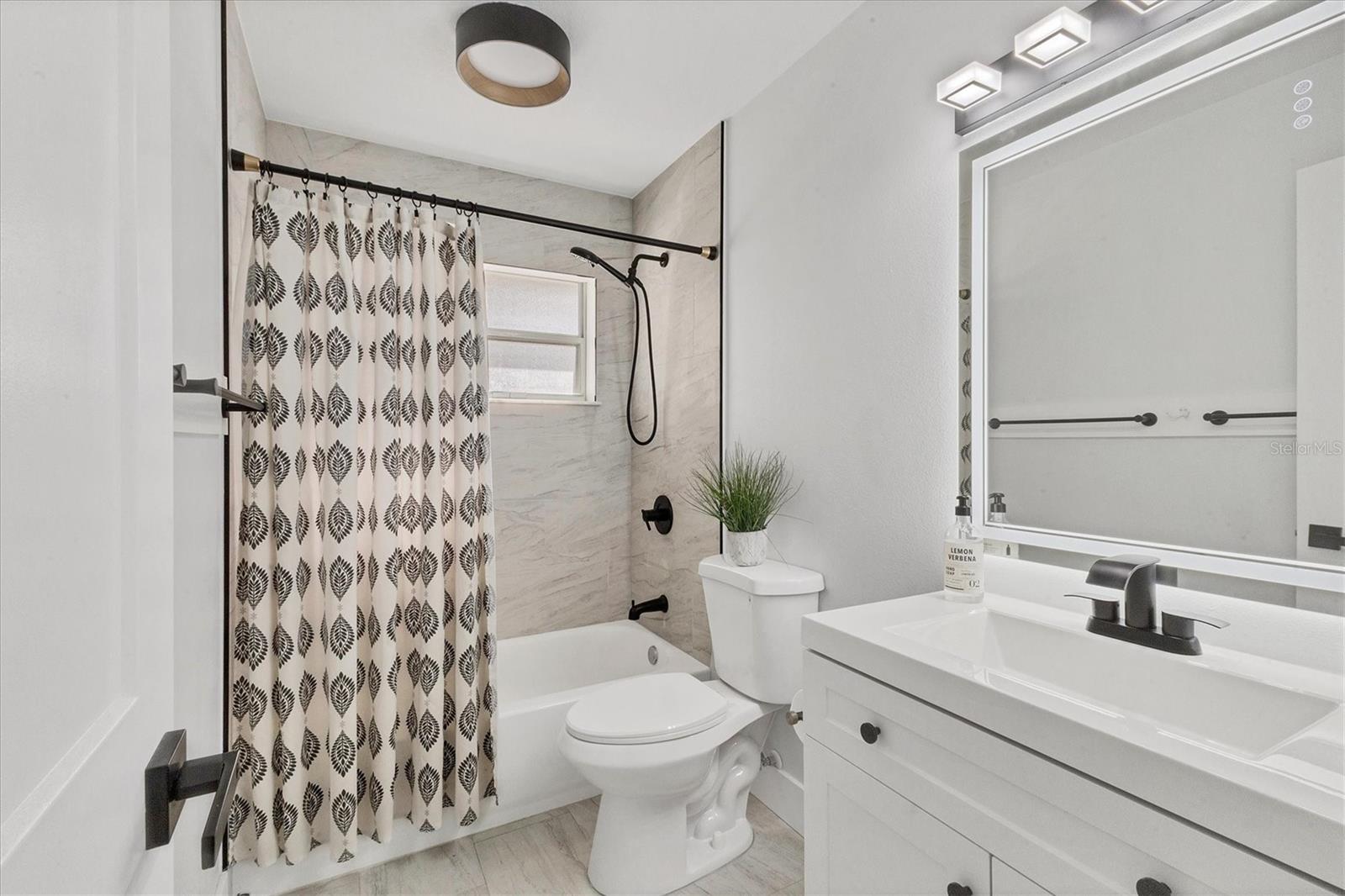 RIDGEWOOD ESTATES 08 ADD - Residential