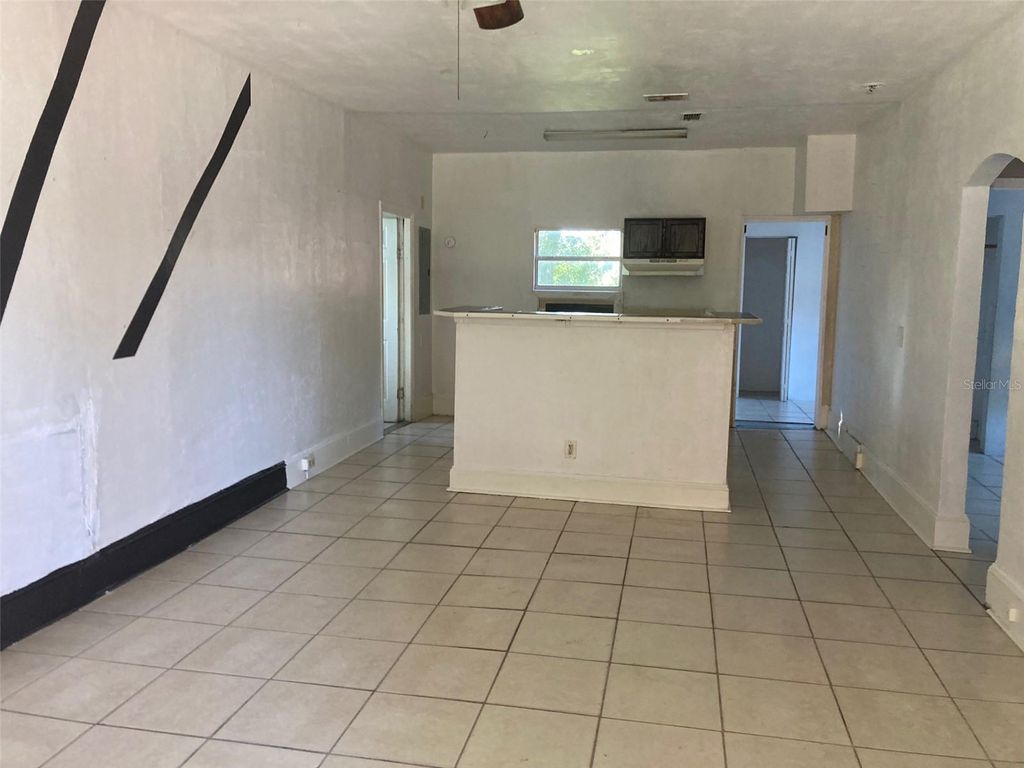 Photo of 334 W Euclid Avenue, Deland, FL 32720 (MLS # O6383653)