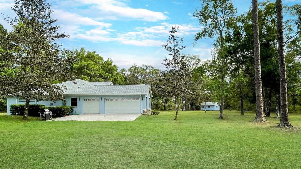 Photo of 12708 Bellamy Brothers Boulevard, Dade City, FL 33525 (MLS # TB8458089)