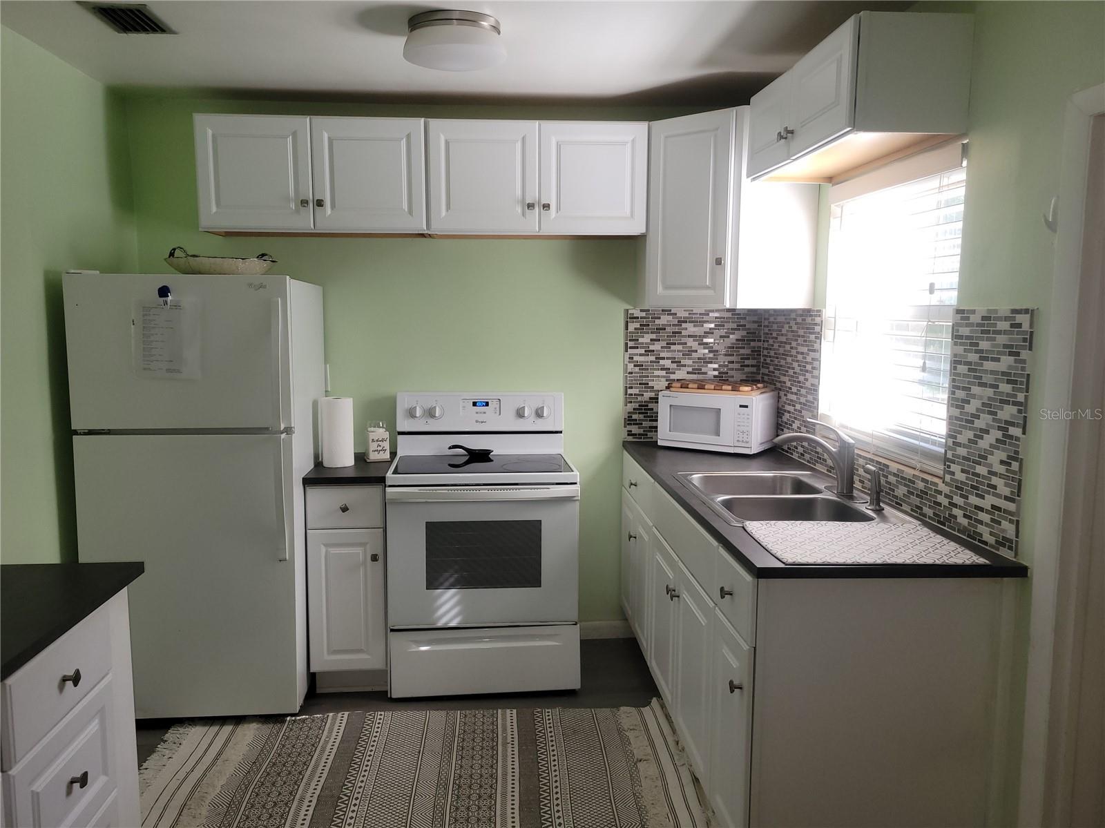 4323 NW 12TH TERRACE