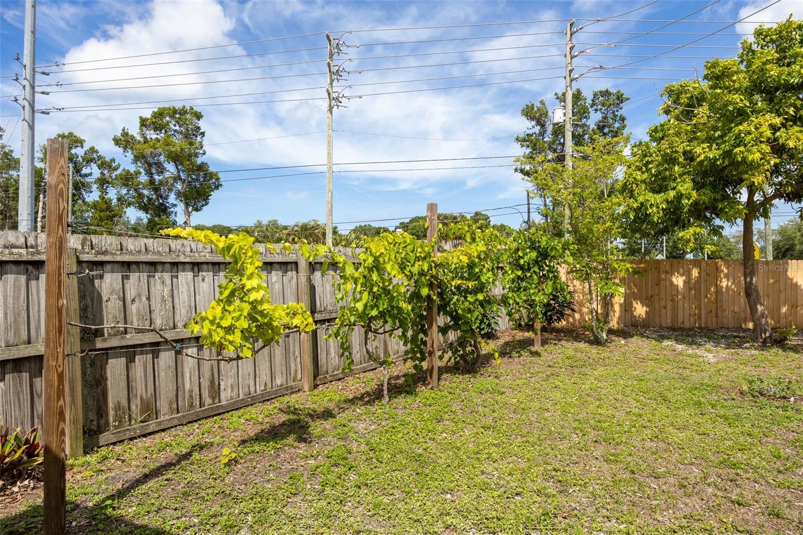 BOCA CIEGA RIDGE 5TH ADD UNIT THREE - Residential