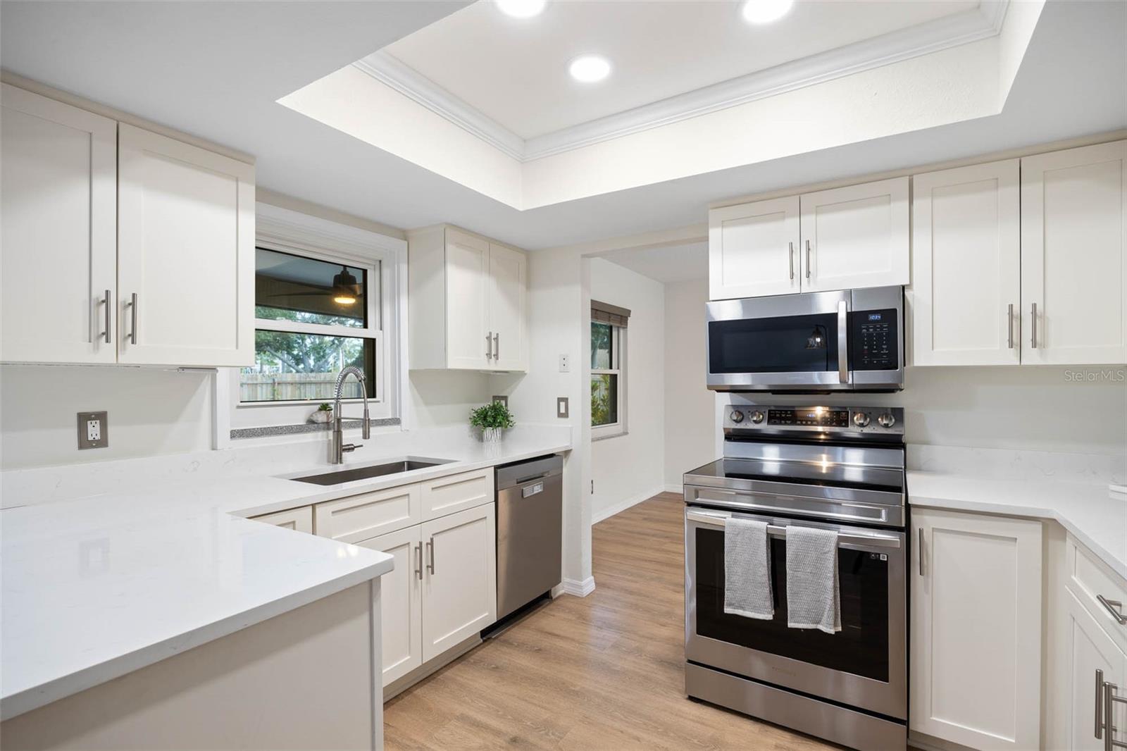BOCA CIEGA RIDGE 5TH ADD UNIT THREE - Residential