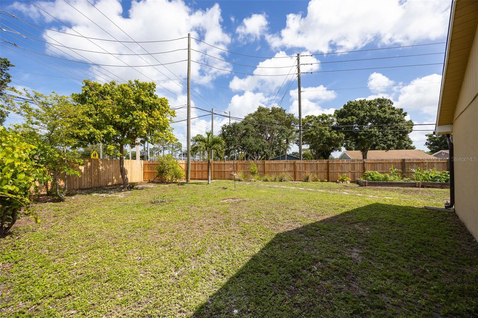 BOCA CIEGA RIDGE 5TH ADD UNIT THREE - Residential