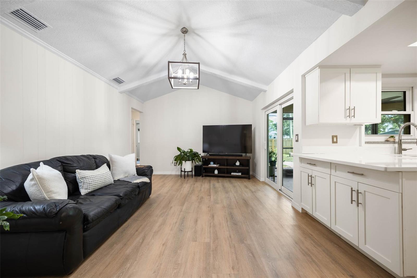 BOCA CIEGA RIDGE 5TH ADD UNIT THREE - Residential