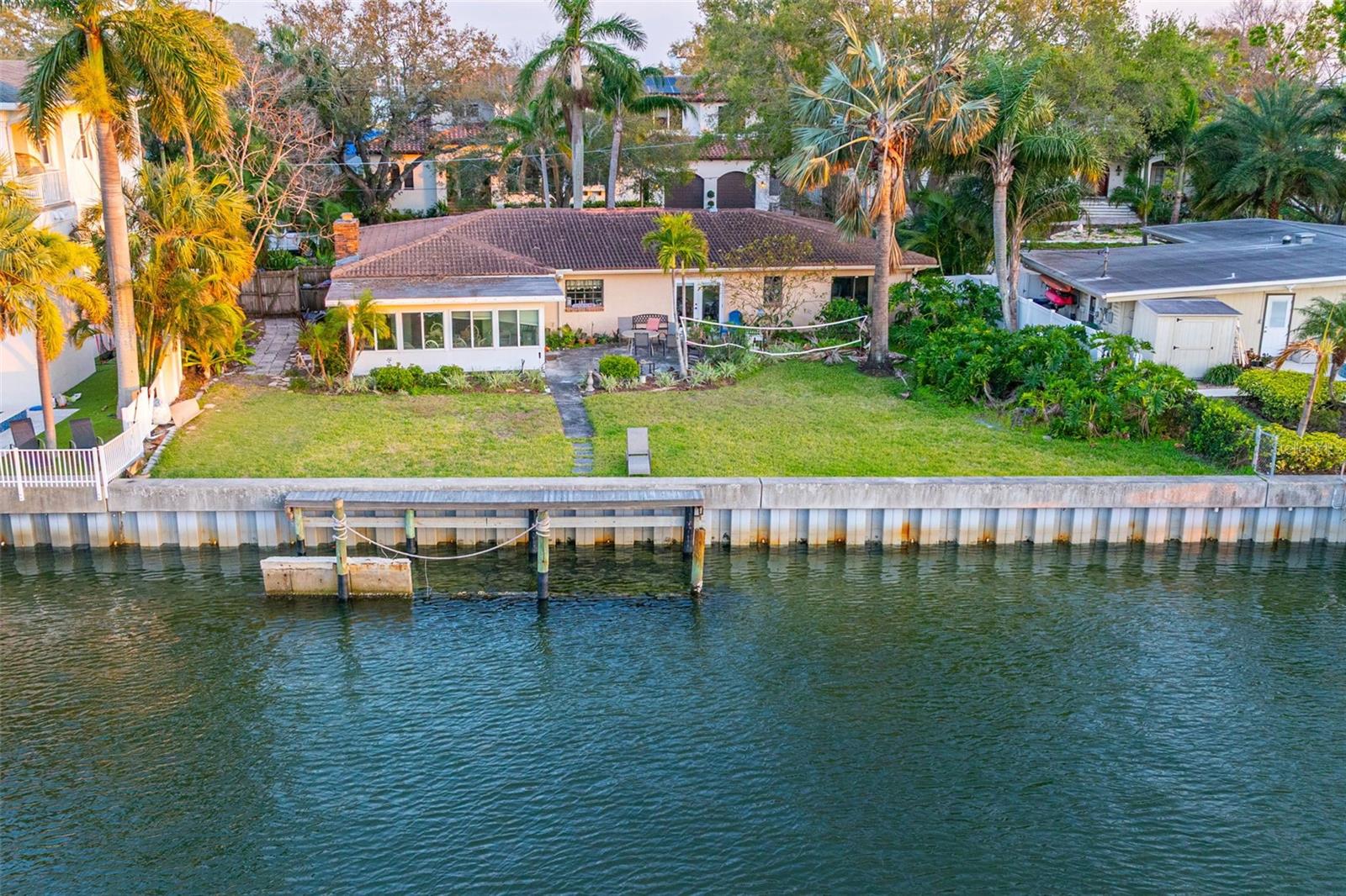 BAYSHORE ESTATES 4 - Residential