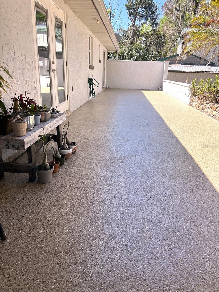 RIVER BEND UNIT 06 - Residential